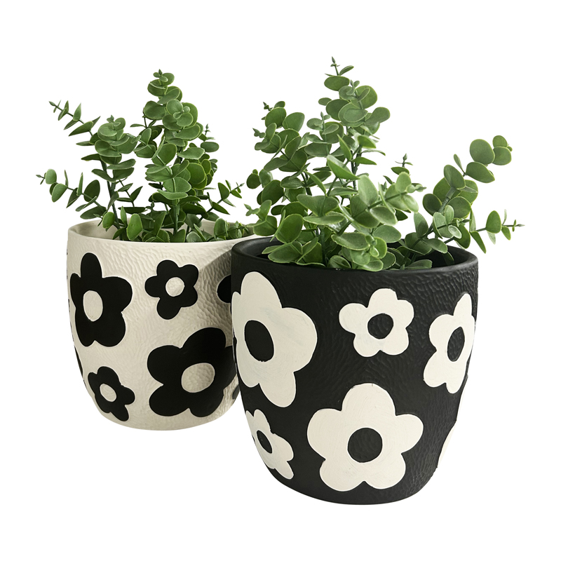 V637-88736PLN-202508251640-00 Set 2 Assorted Monochrome Flower Planters w Hole + Plug 17cm - Image 1