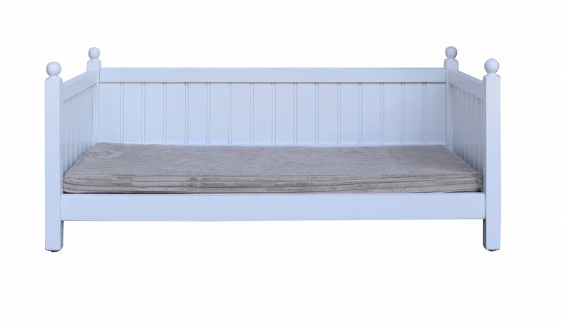 V637-E286243-202508252320-00 Regal Dog Bed 90x38cm - Image 1