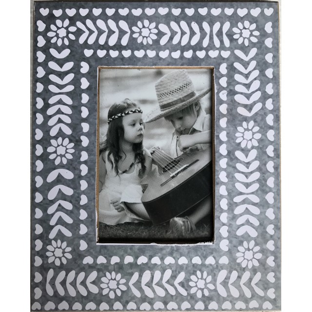 V637-WF-AHF171027-202508260405-00 Rustic Single Photo Frame 25cm - Image 1