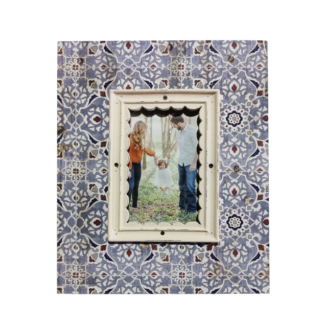 V637-WF-AHF210233-2-202508260503-00 Antique Single Print Photo Frame 28cm - Image 1