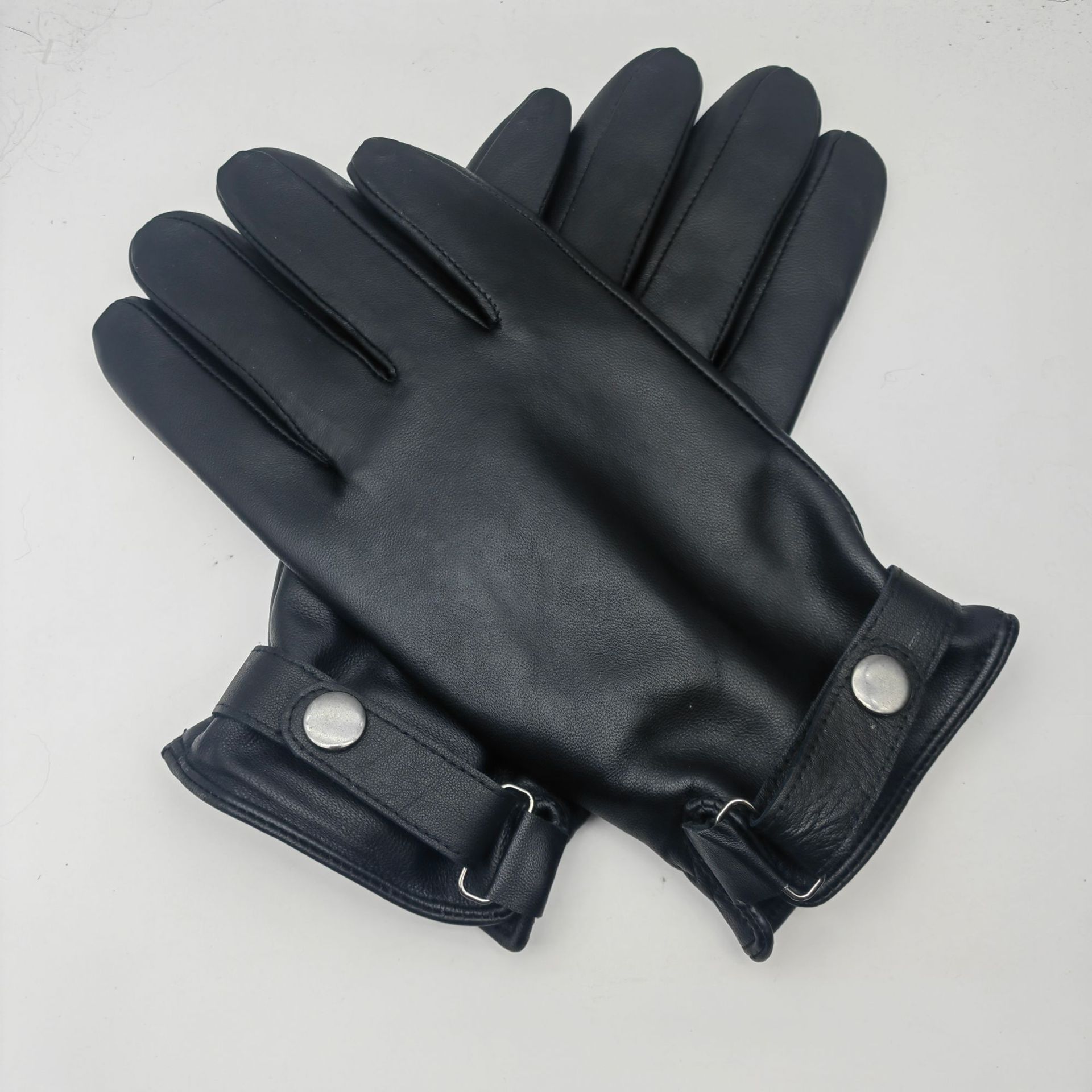 V888-ELOSUNG33793-202508191030-00 XL Black Premium Men's Genuine Sheepskin Leather Driving & Cycling Gloves - Image 1