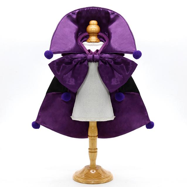 V888-ELOSUNG34355-202507071015-00 Purpie Regal Vampire Pet Cape | Halloween & Christmas Costume Cloak with Bow & Pom-Poms for Dogs and Cats(Size M) - Image 1