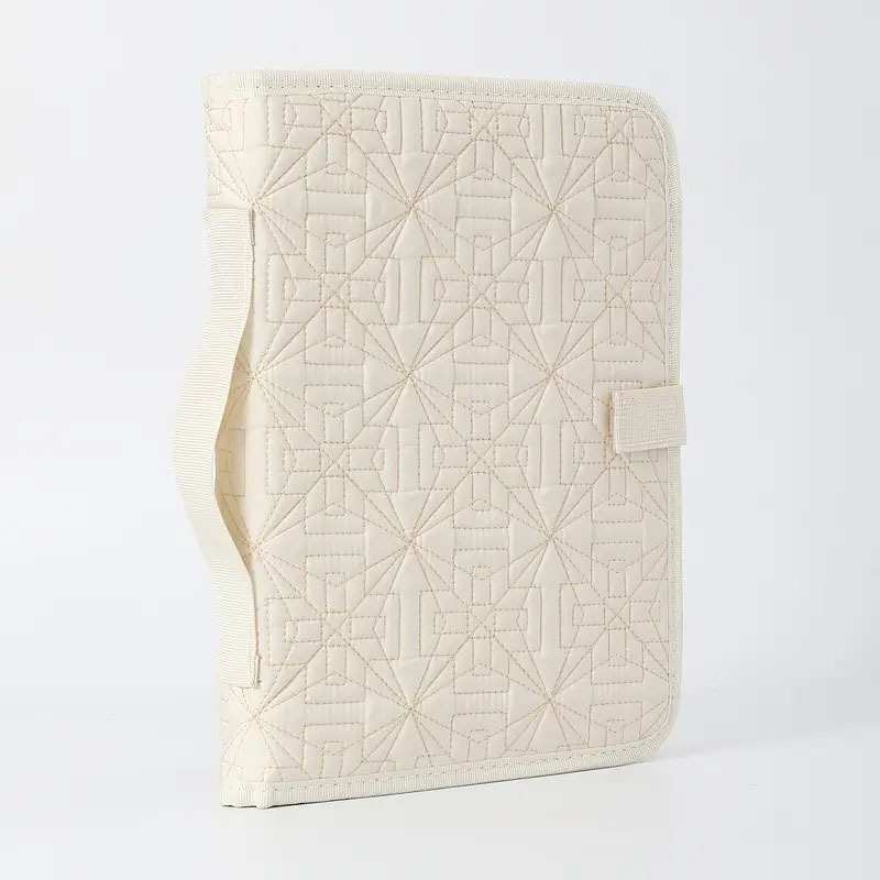 V888-ELOSUNG36035-202507221431-00 Beige Elegant Quilted Bible Cover - Protective Book Case with Carry Handle - Image 1