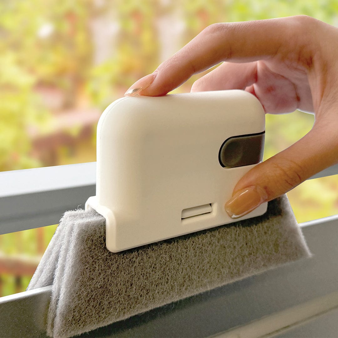 V915-HO0368-202509250852-00 Handheld Track Cleaning Brush - Image 1